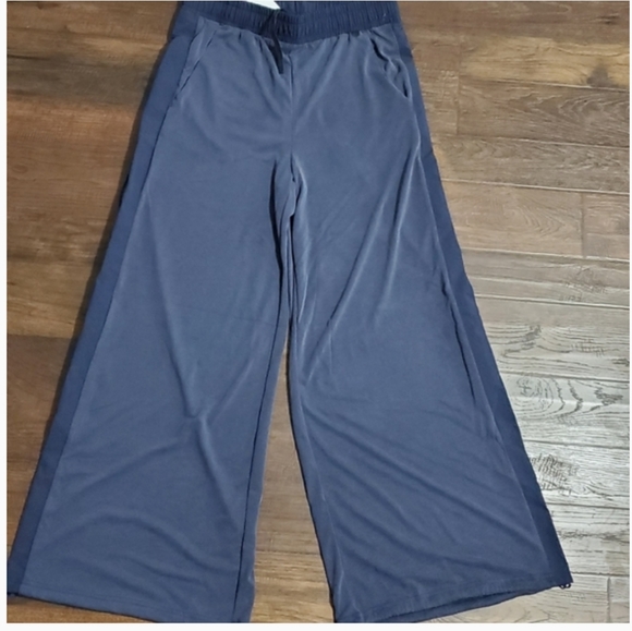 Under Armour Modal pants size S - Picture 6 of 6